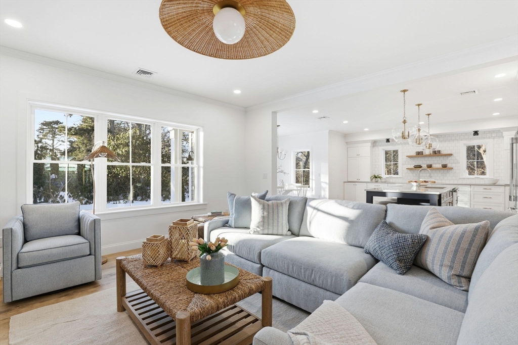 38 Lower County Road Dennis, MA 02639 - Photo 15 of 39