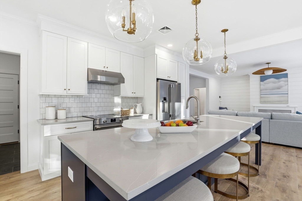 38 Lower County Road Dennis, MA 02639 - Photo 19 of 39