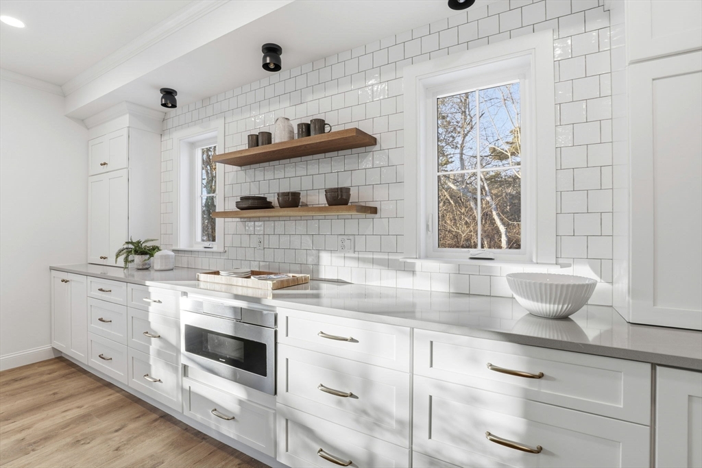 38 Lower County Road Dennis, MA 02639 - Photo 20 of 39