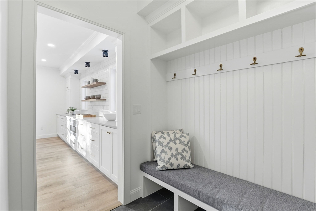 38 Lower County Road Dennis, MA 02639 - Photo 22 of 39