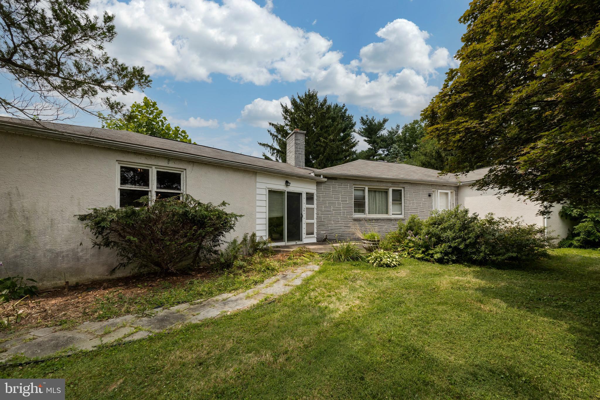 79 Hill Church Road Spring City, PA 19475 - Photo 1 of 22