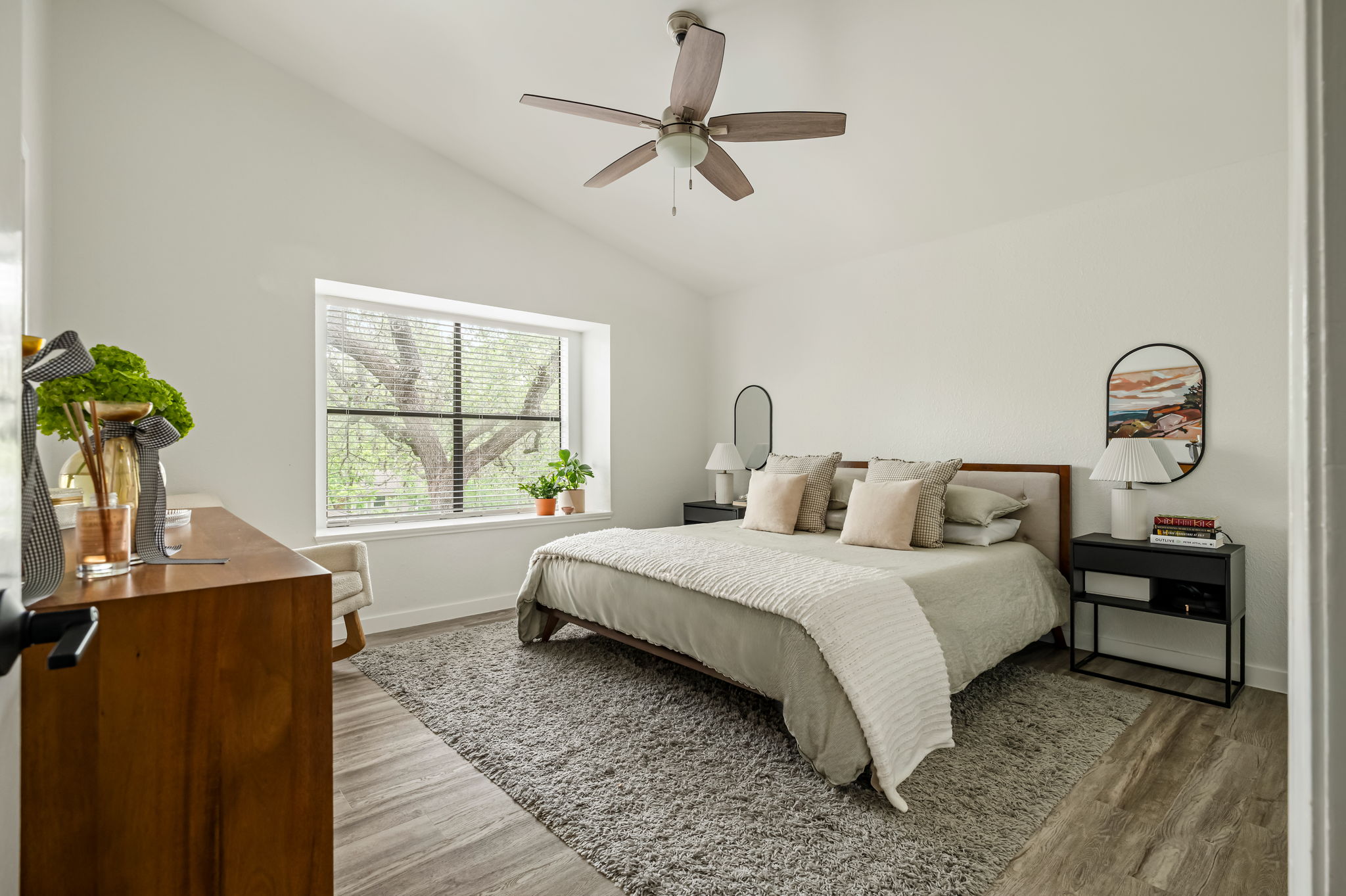 4506 Velasco Place Austin, TX 78749 - Photo 22 of 35 a bedroom with a bed and a window