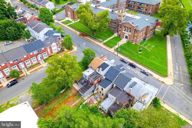 $267,000 | 417 North Montgomery Street, Trenton, NJ 08618