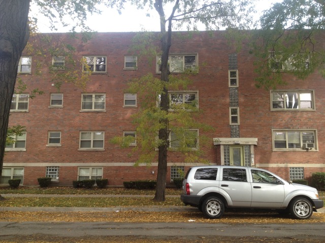 637 Brummel Street, Unit 2 Evanston, IL 60202 - Photo 1 of 9