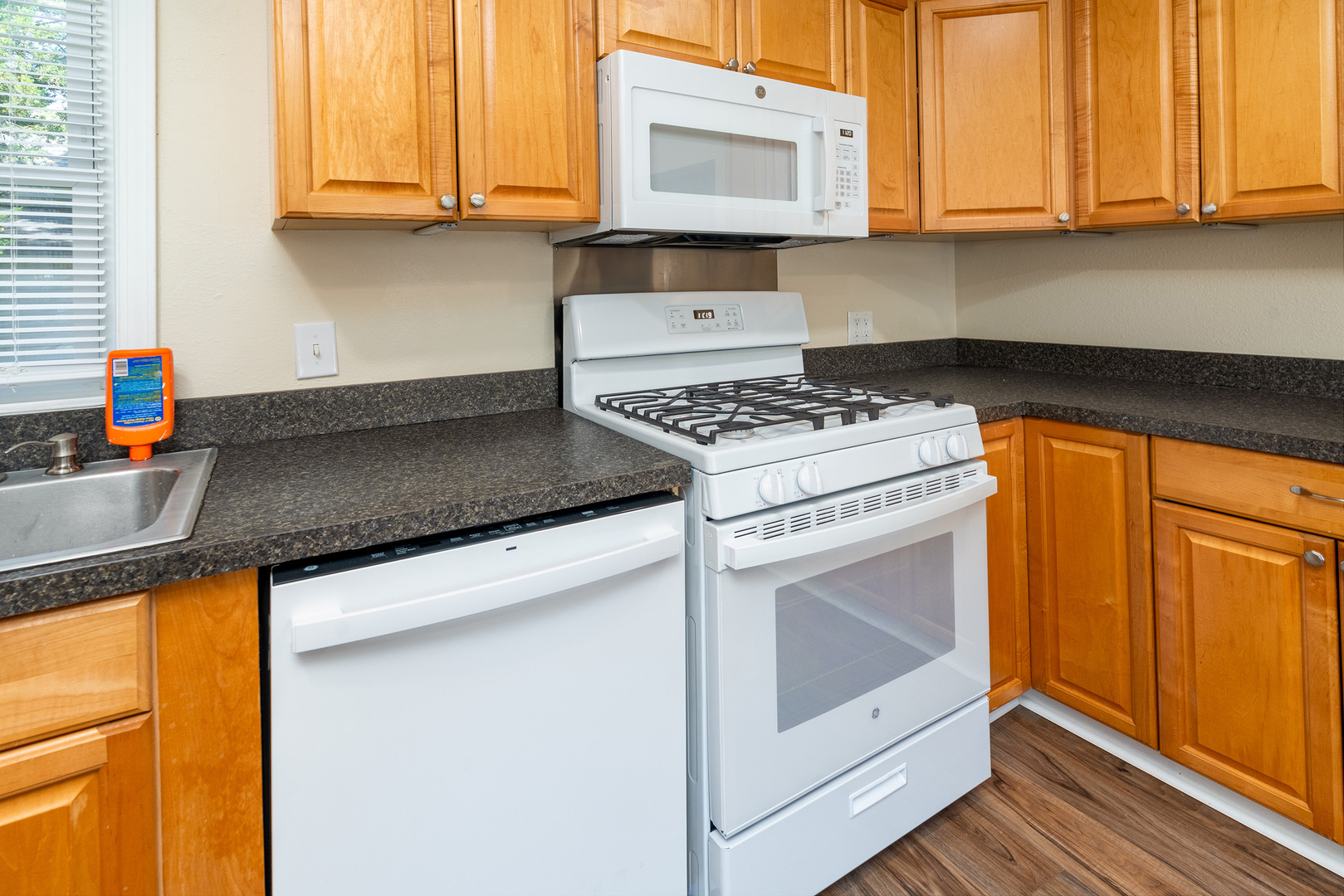 313 North 9th Street Herrin, IL 62948 - Photo 11 of 28