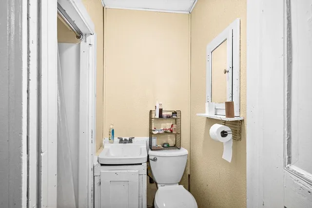 $500,000 | 1426-1428 East 1st Street, Duluth, MN 55805