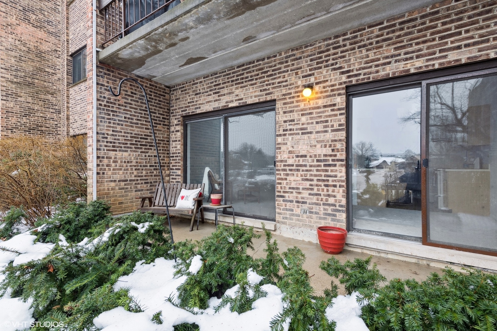 1400 North Elmhurst Road, Unit 103 Mount Prospect, IL 60056 - Photo 13 of 15 a house view with a outdoor space