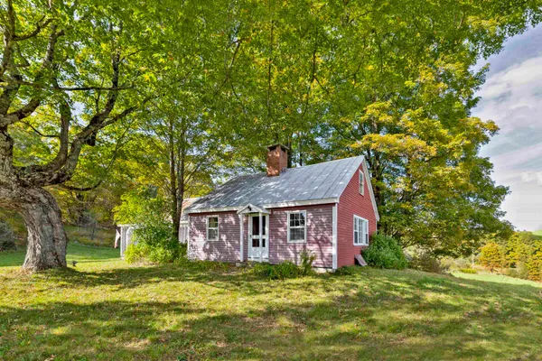 $680,000 | 61 Crosby Road, Topsham, VT 05076