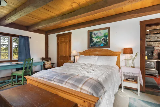 $749,900 | 61 Crosby Road, Topsham, VT 05076