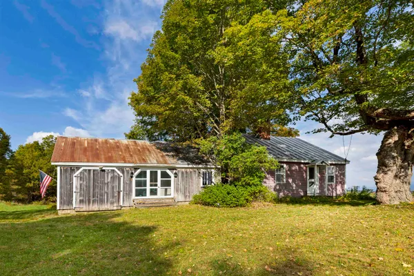 $680,000 | 61 Crosby Road, Topsham, VT 05076