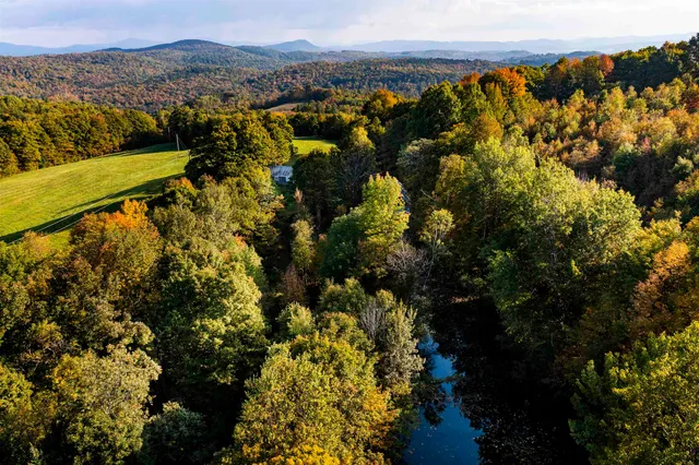 $749,900 | 61 Crosby Road, Topsham, VT 05076