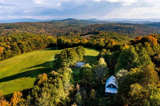 $749,900 | 61 Crosby Road, Topsham, VT 05076