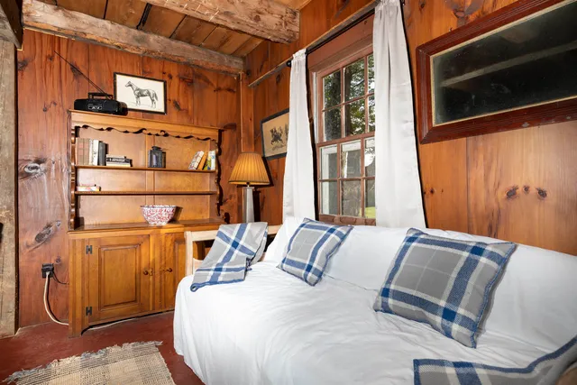 $749,900 | 61 Crosby Road, Topsham, VT 05076