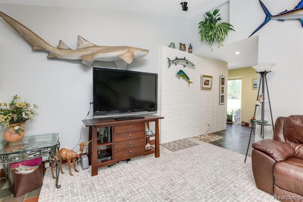 600 Middlesex Road Grosse Pointe Park, MI 48230 - Photo 17 of 44