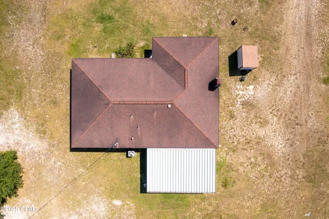 $389,000 | 12835 Farm Road, Southport, FL 32409