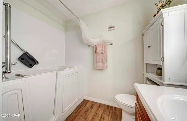 $389,000 | 12835 Farm Road, Southport, FL 32409