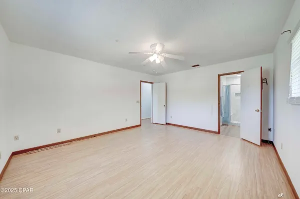 $389,000 | 12835 Farm Road, Southport, FL 32409