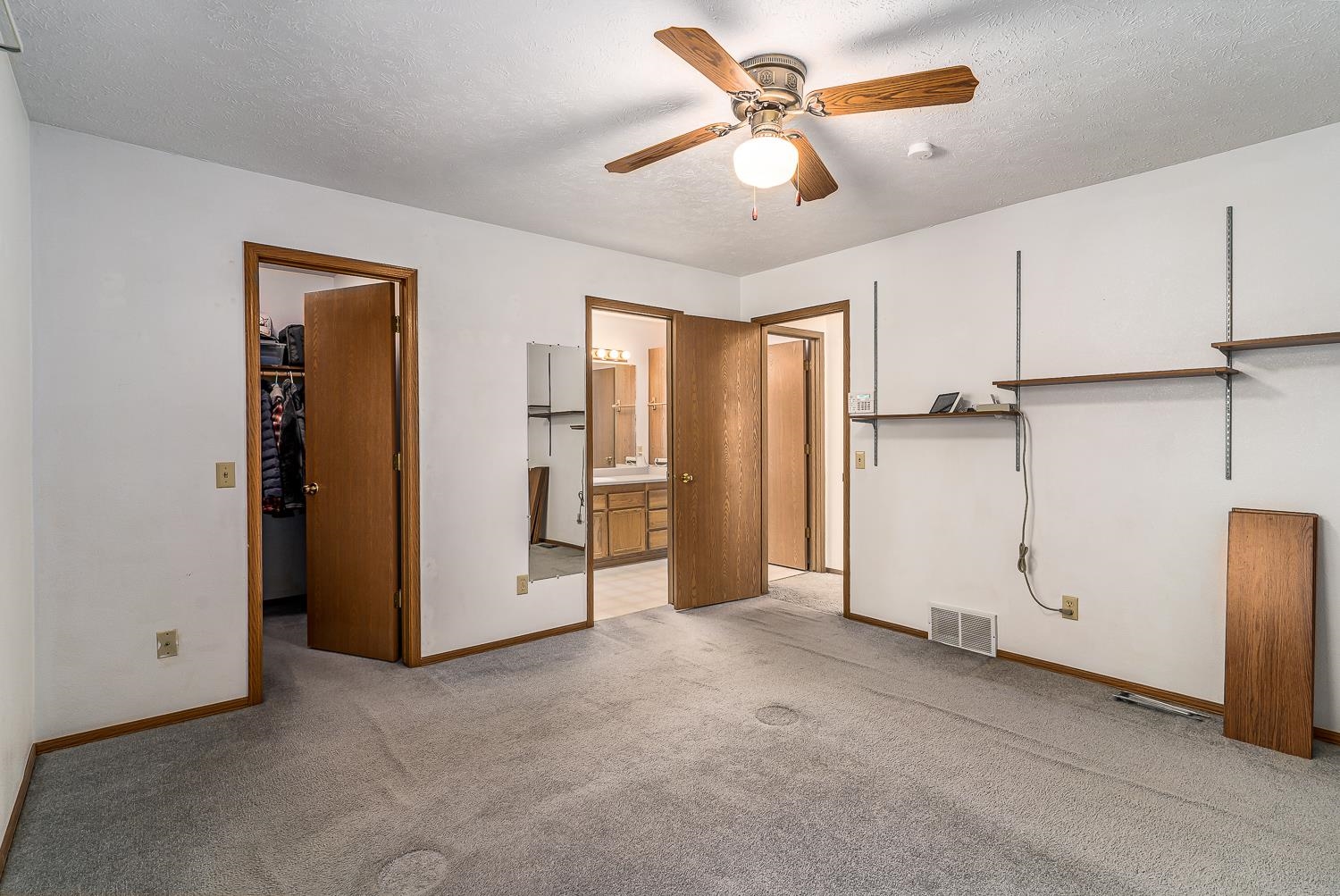 5211 North Davis Road Spokane Valley, WA 99216 - Photo 8 of 24