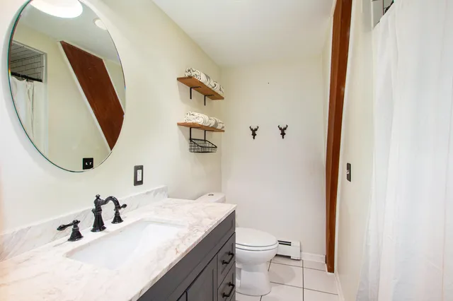 $364,900 | 11969 Wellington Court, Stanwood, MI 49346