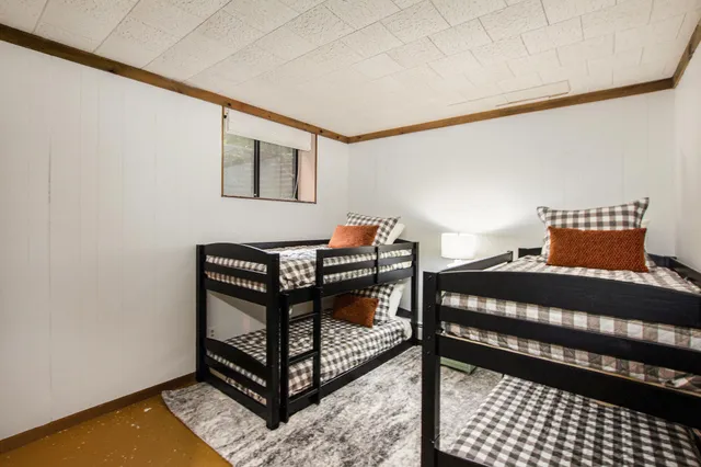 $364,900 | 11969 Wellington Court, Stanwood, MI 49346