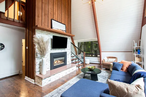 $319,900 | 11969 Wellington Court, Stanwood, MI 49346