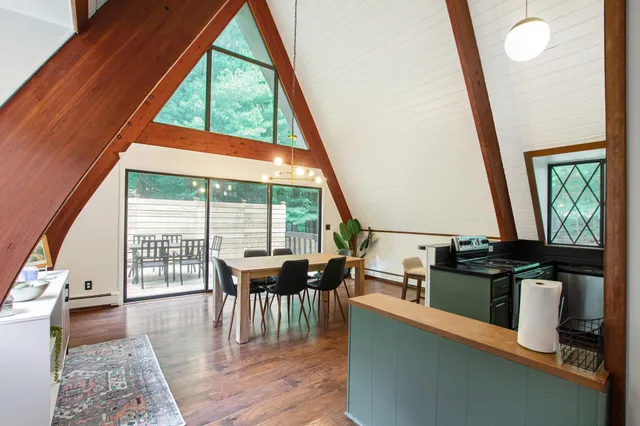 $364,900 | 11969 Wellington Court, Stanwood, MI 49346