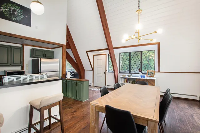 $364,900 | 11969 Wellington Court, Stanwood, MI 49346