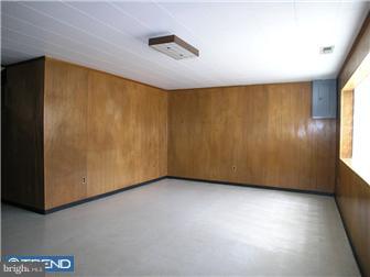 12411 Dunks Ferry Road Philadelphia, PA 19154 - Photo 6 of 12 Basement - Finished