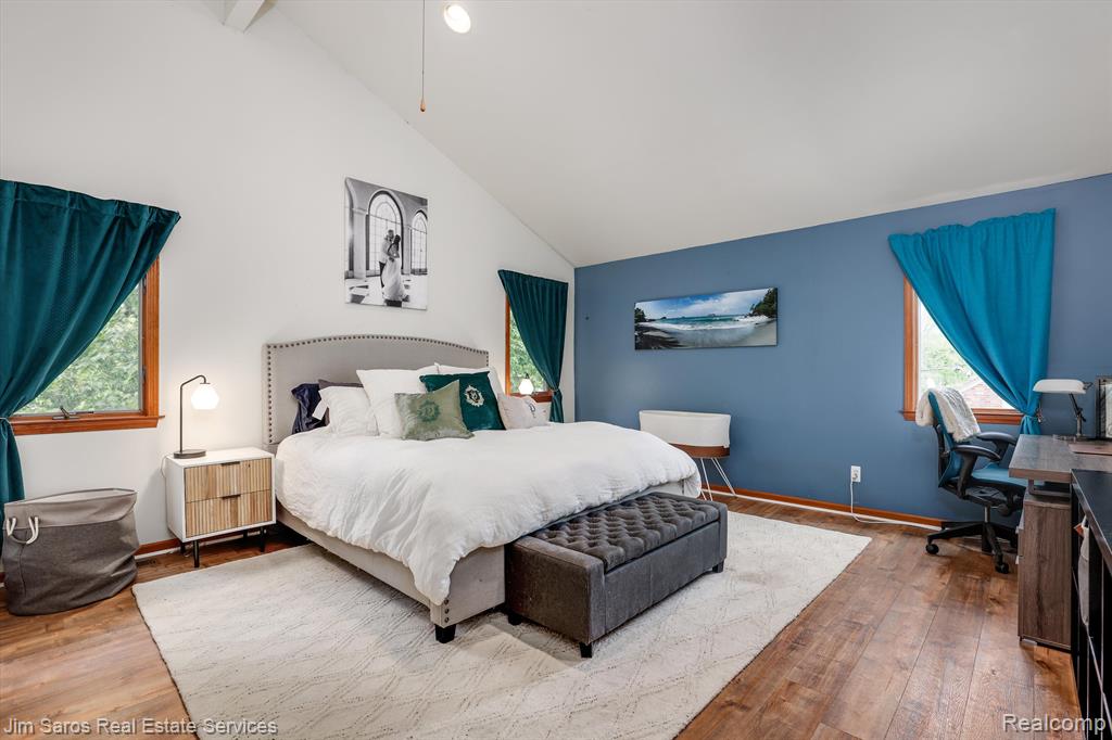 1322 Hampton Road Grosse Pointe Woods, MI 48236 - Photo 5 of 42