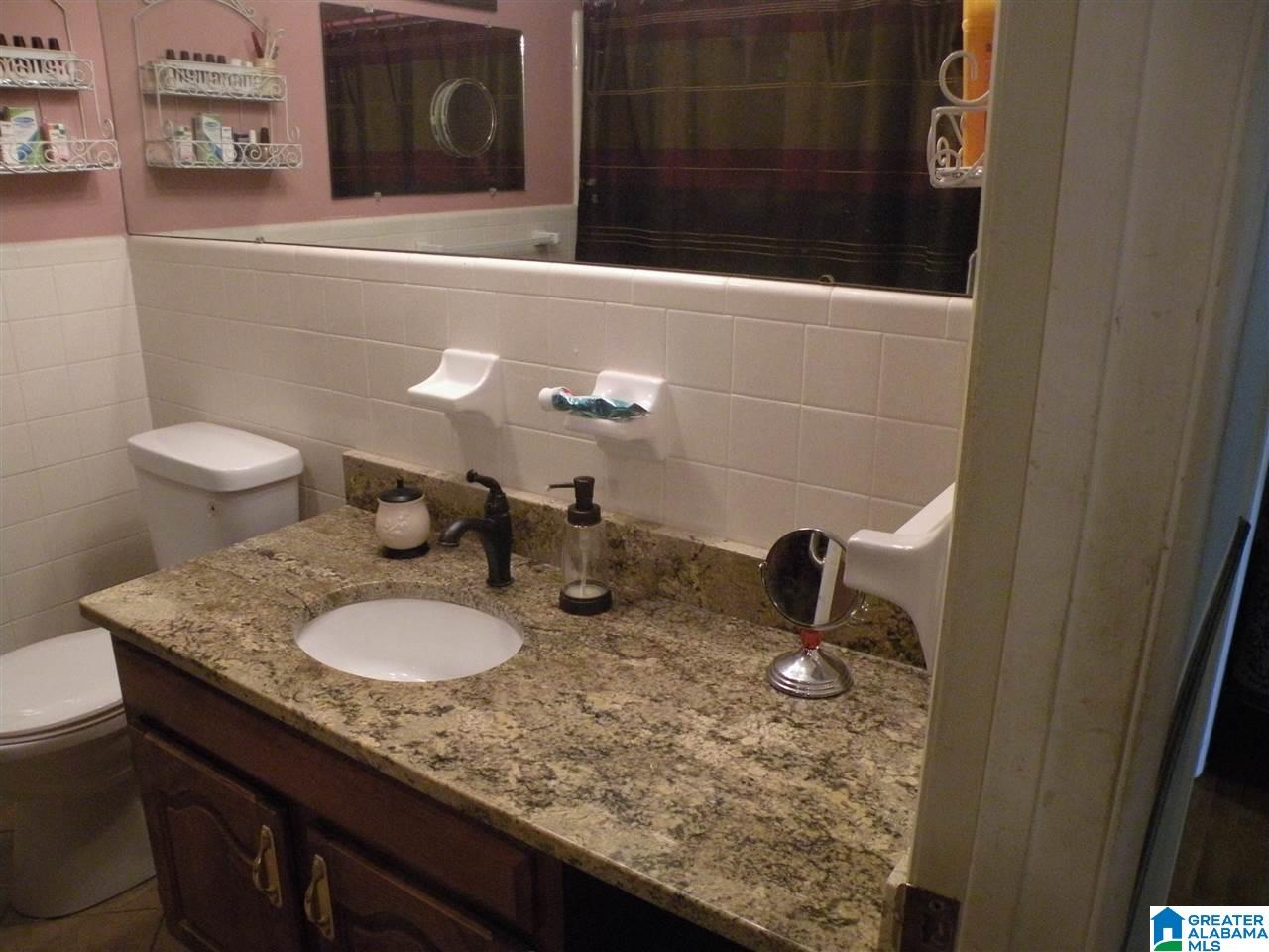 1100 Generose Street Sylacauga, AL 35151 - Photo 26 of 31
