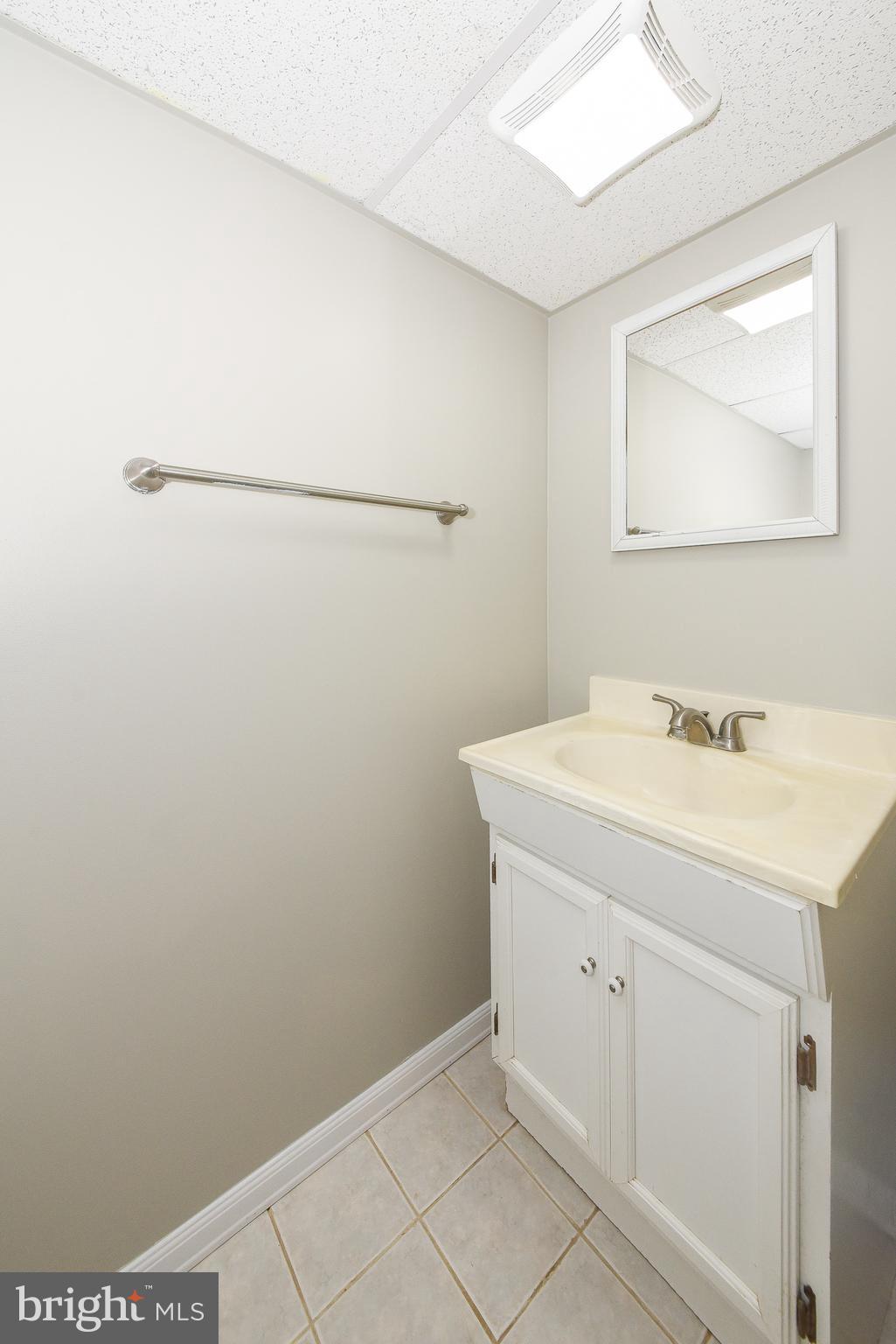 2875 Senak Road Abington, PA 19001 - Photo 28 of 30 Gallery Image 28