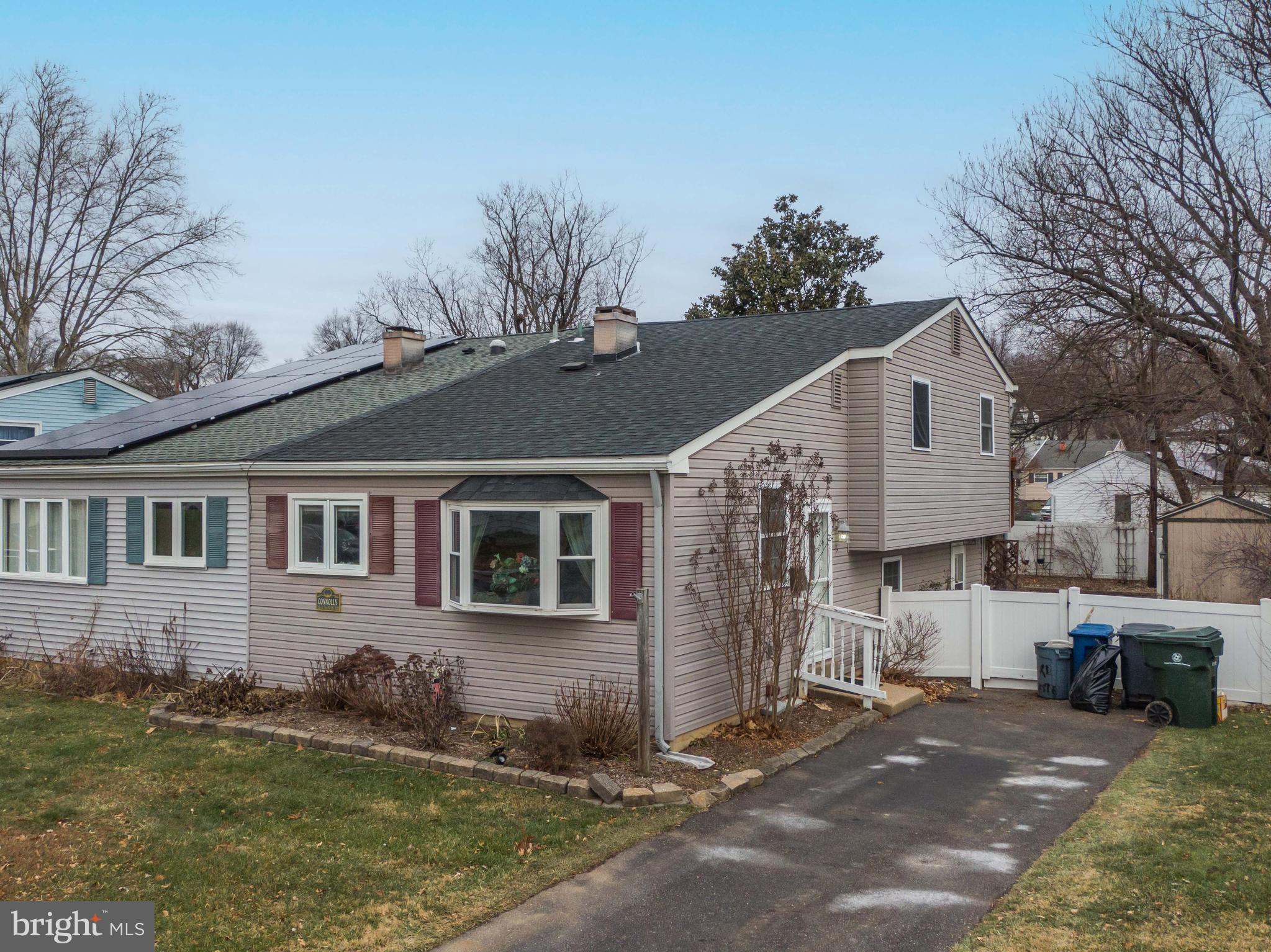 2875 Senak Road Abington, PA 19001 - Photo 4 of 30 Gallery Image 4