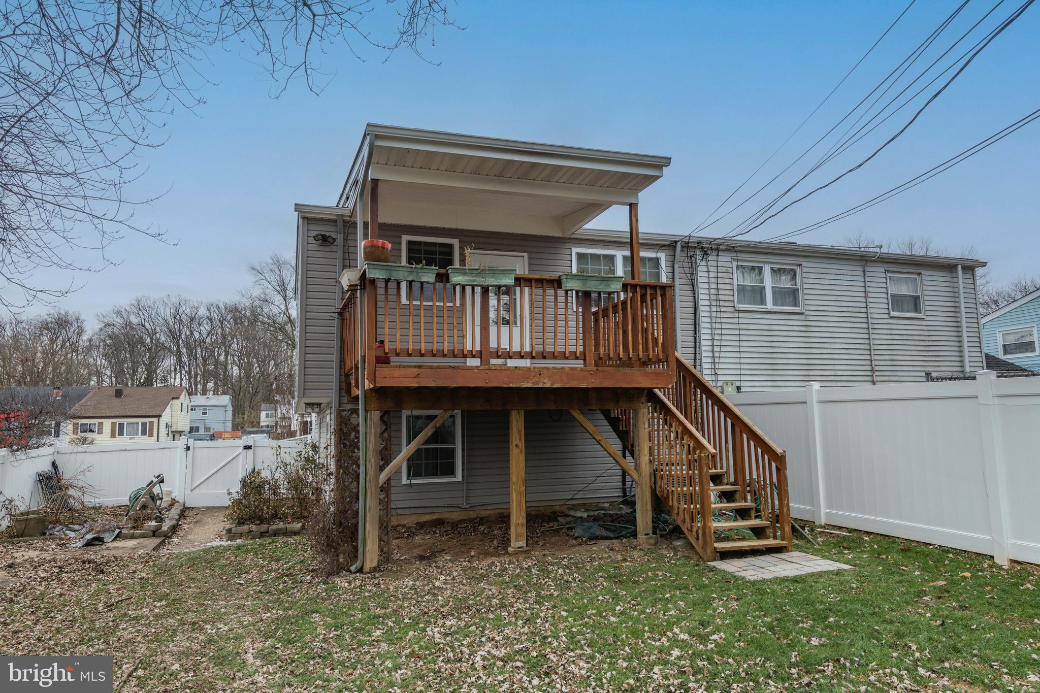 2875 Senak Road Abington, PA 19001 - Photo 9 of 30 Gallery Image 9