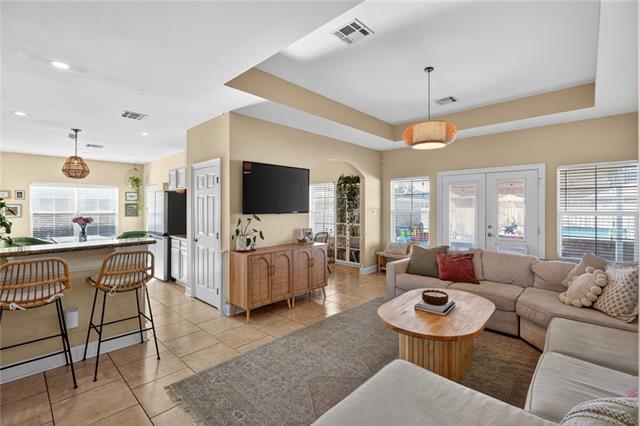 658 Rue Saint Michael Gretna, LA 70056 - Photo 4 of 27