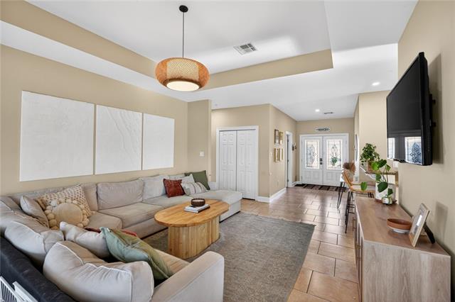 658 Rue Saint Michael Gretna, LA 70056 - Photo 6 of 27