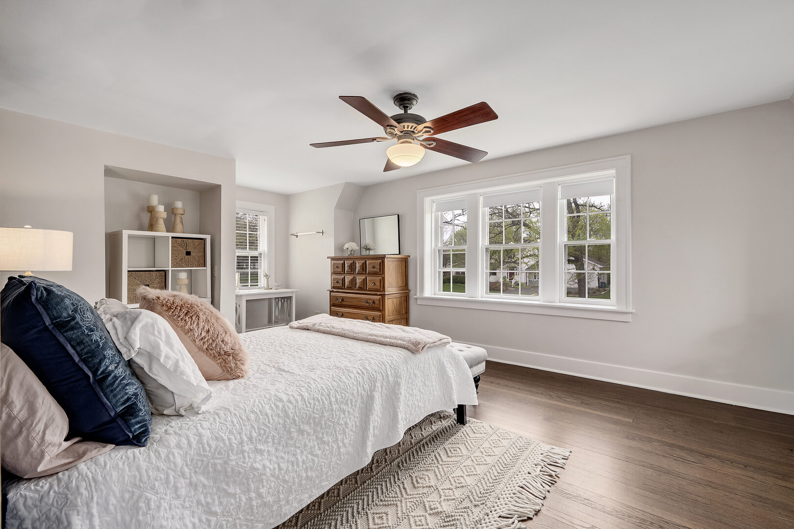 5619 Dunham Road Downers Grove, IL 60516 - Photo 20 of 30 Gallery Image 20
