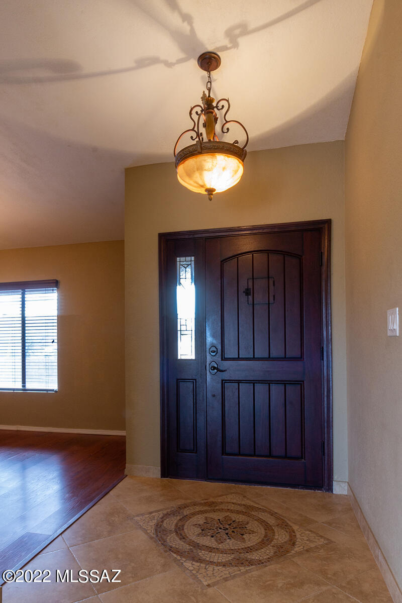 985 Alegre Corte Rio Rico, AZ 85648 - Photo 12 of 42 Gallery Image 12