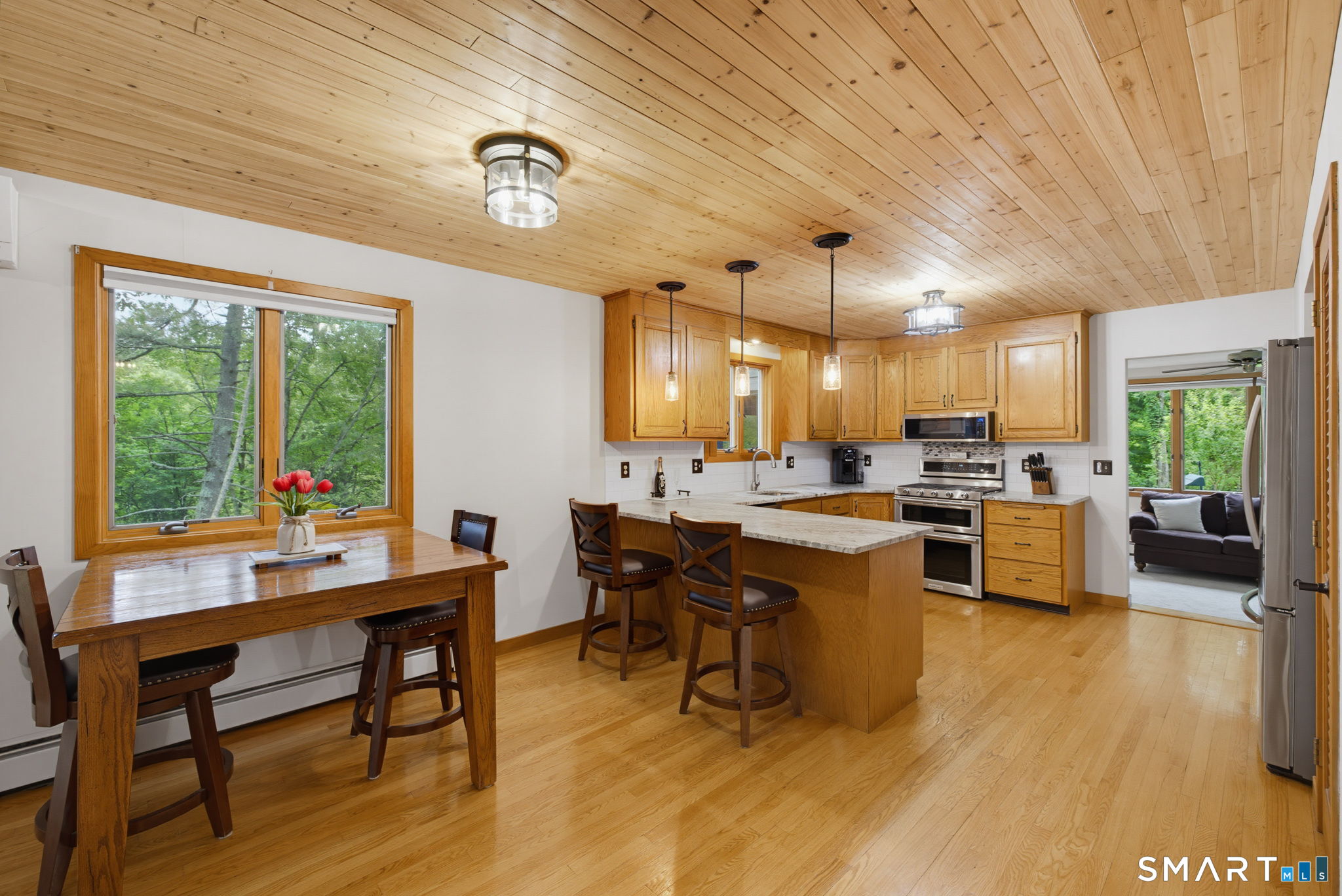 670 Quarry Road Suffield, CT 06093 - Photo 17 of 40