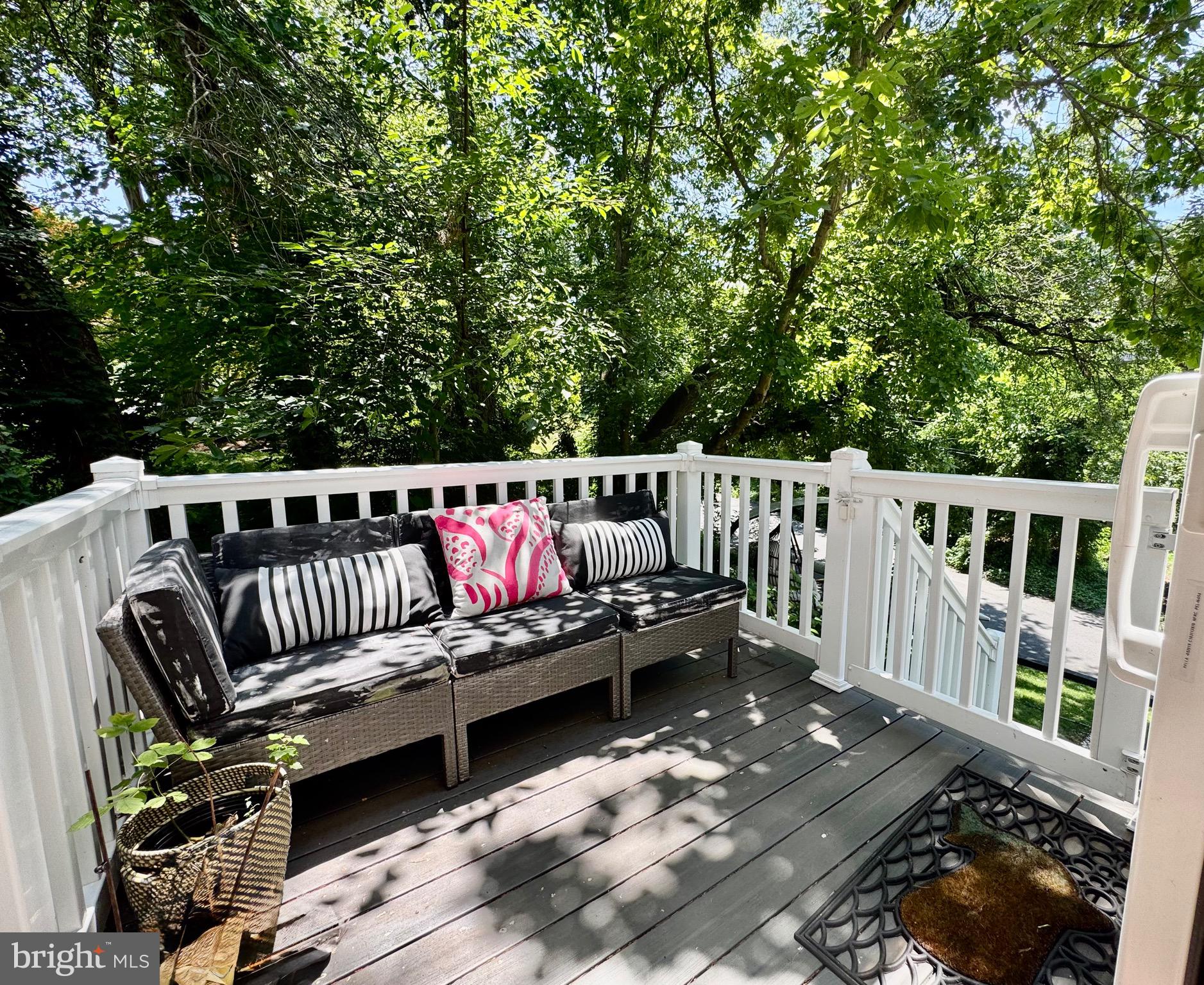 124 Shore Road Arnold, MD 21012 - Photo 17 of 51 Deck off of Studio room