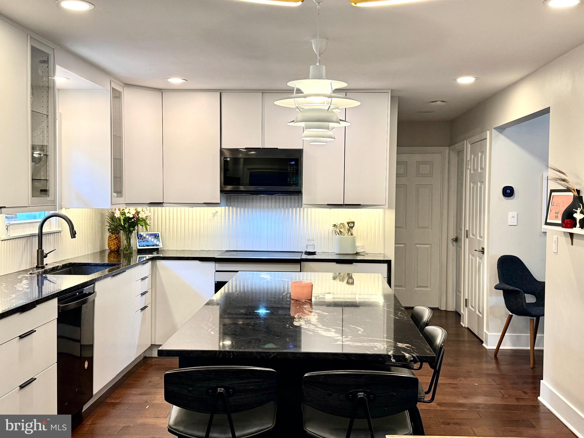 124 Shore Road Arnold, MD 21012 - Photo 23 of 51 Kitchen