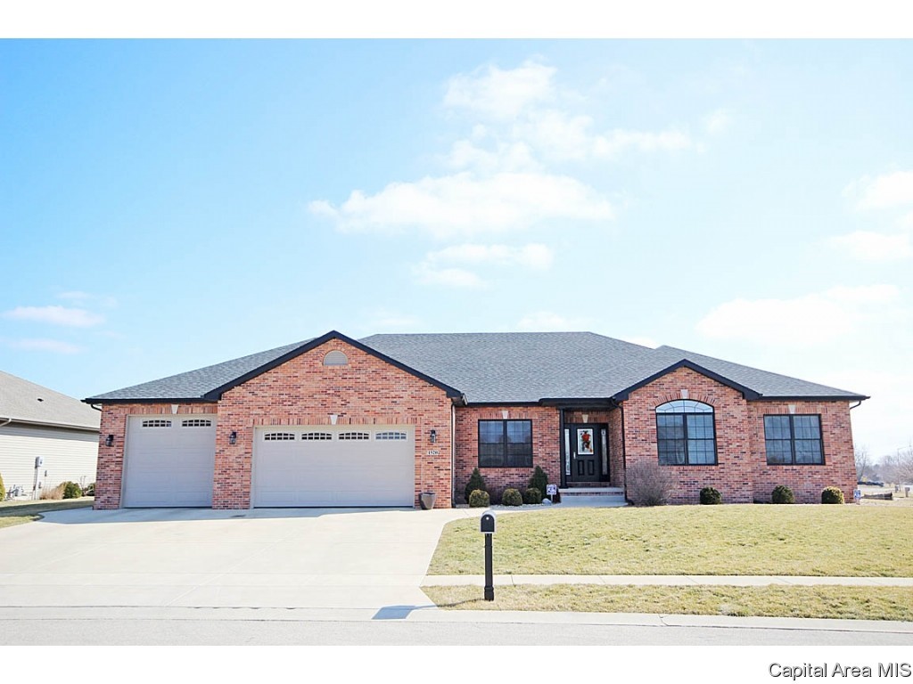1520 Winston Drive Springfield, IL 62711 - Photo 1 of 32 Gallery Image 1