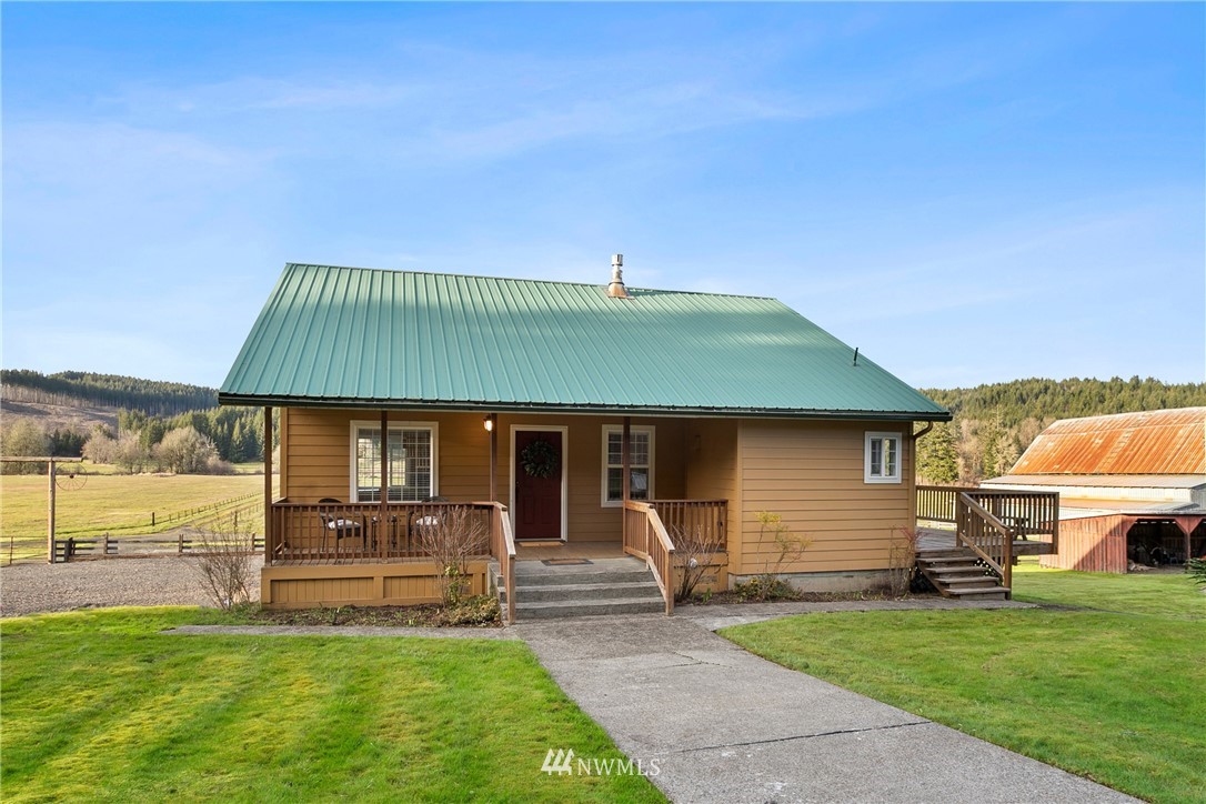 1804 Bunker Creek Road Chehalis, WA 98532 - Photo 4 of 37 Gallery Image 4