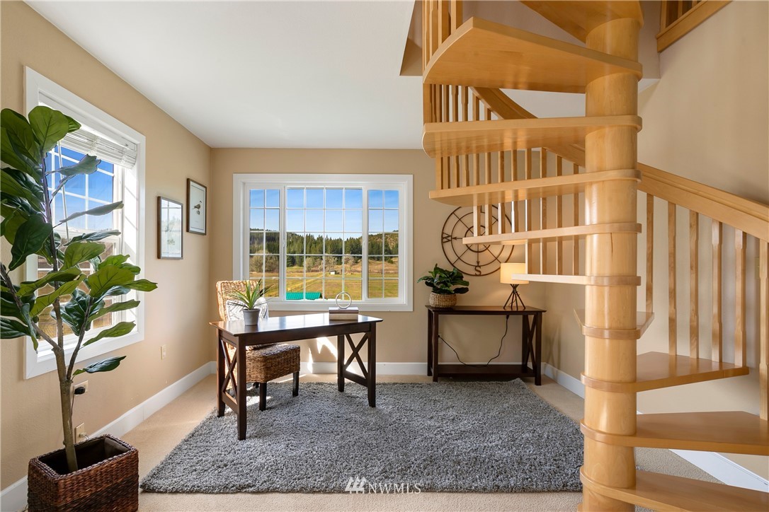 1804 Bunker Creek Road Chehalis, WA 98532 - Photo 8 of 37 Gallery Image 8