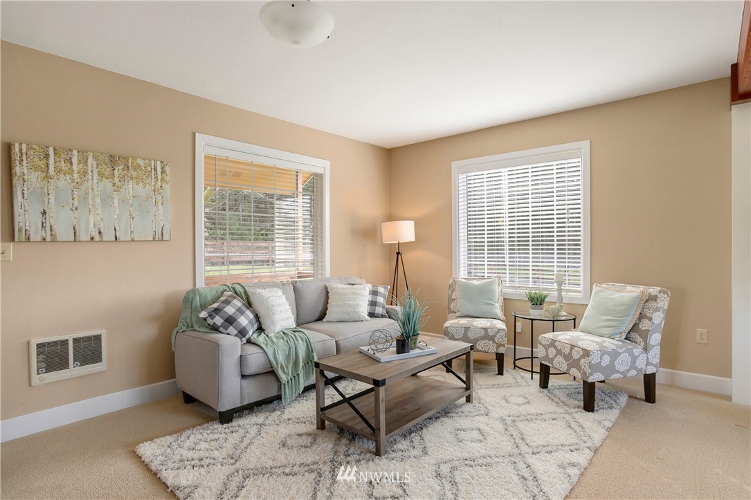 1804 Bunker Creek Road Chehalis, WA 98532 - Photo 10 of 37 Gallery Image 10