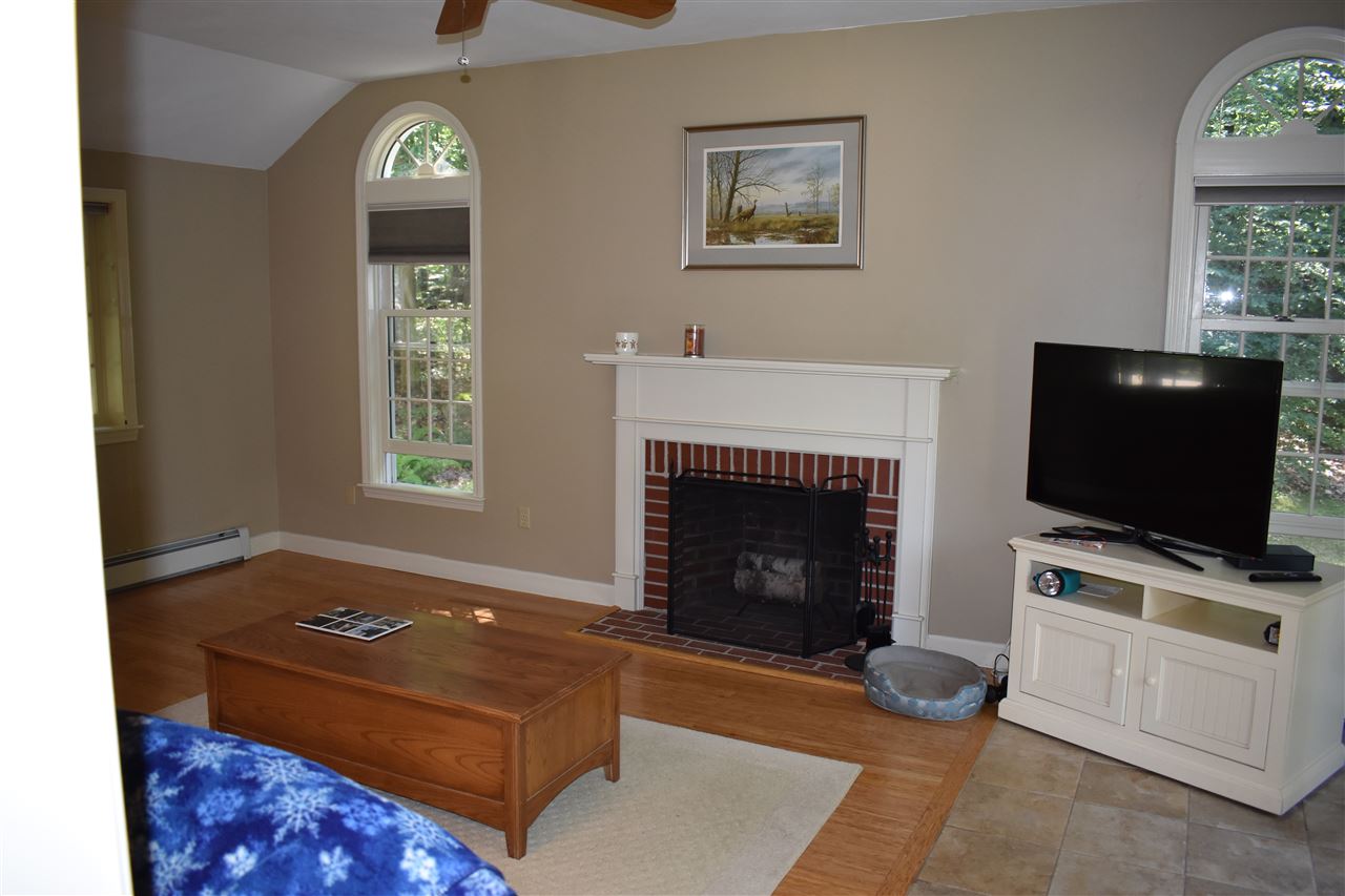 133 Laurel Hill Road Chester, NH 03036 - Photo 11 of 34