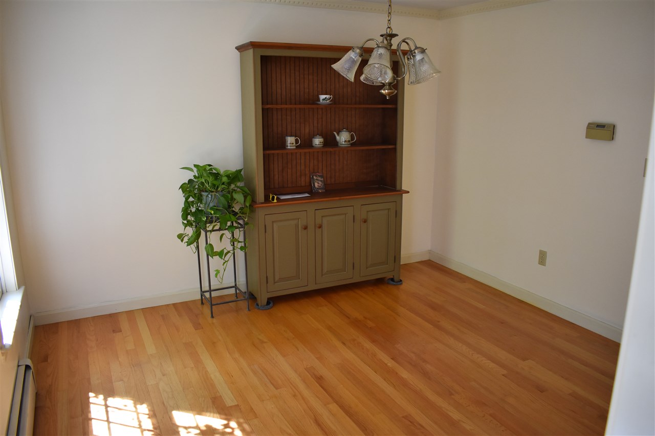 133 Laurel Hill Road Chester, NH 03036 - Photo 16 of 34