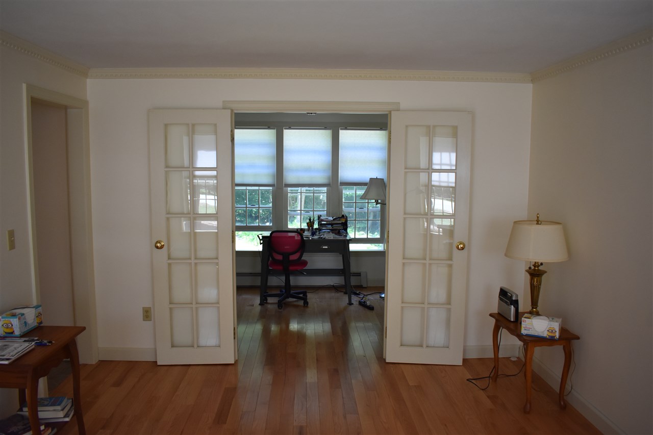 133 Laurel Hill Road Chester, NH 03036 - Photo 19 of 34