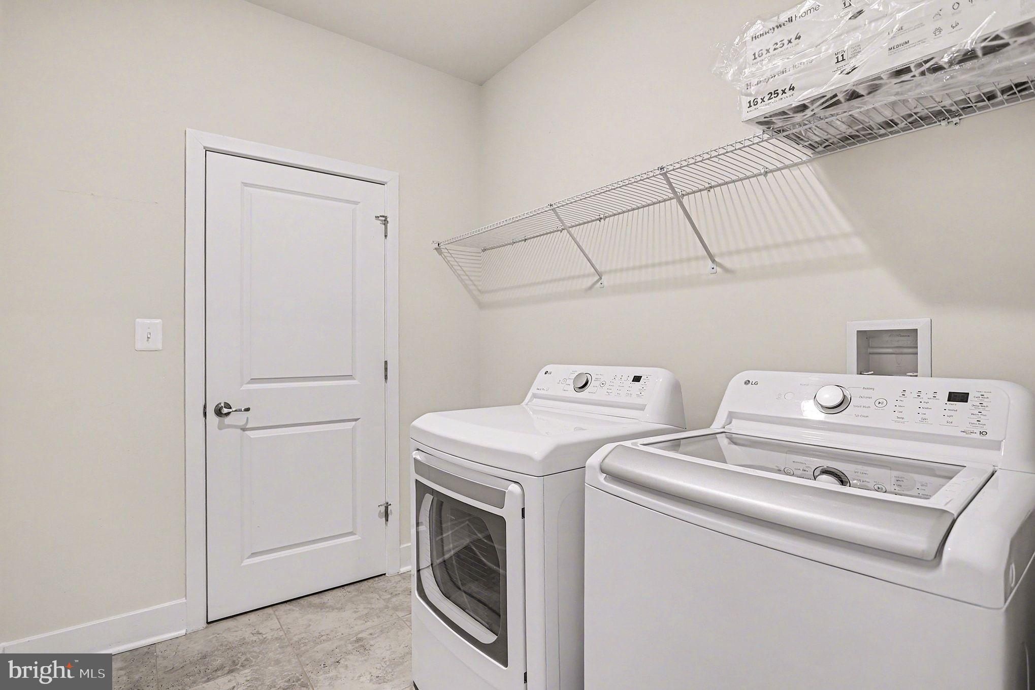 63 Rustic Wood Drive Gettysburg, PA 17325 - Photo 25 of 49 a utility room with dryer and washer