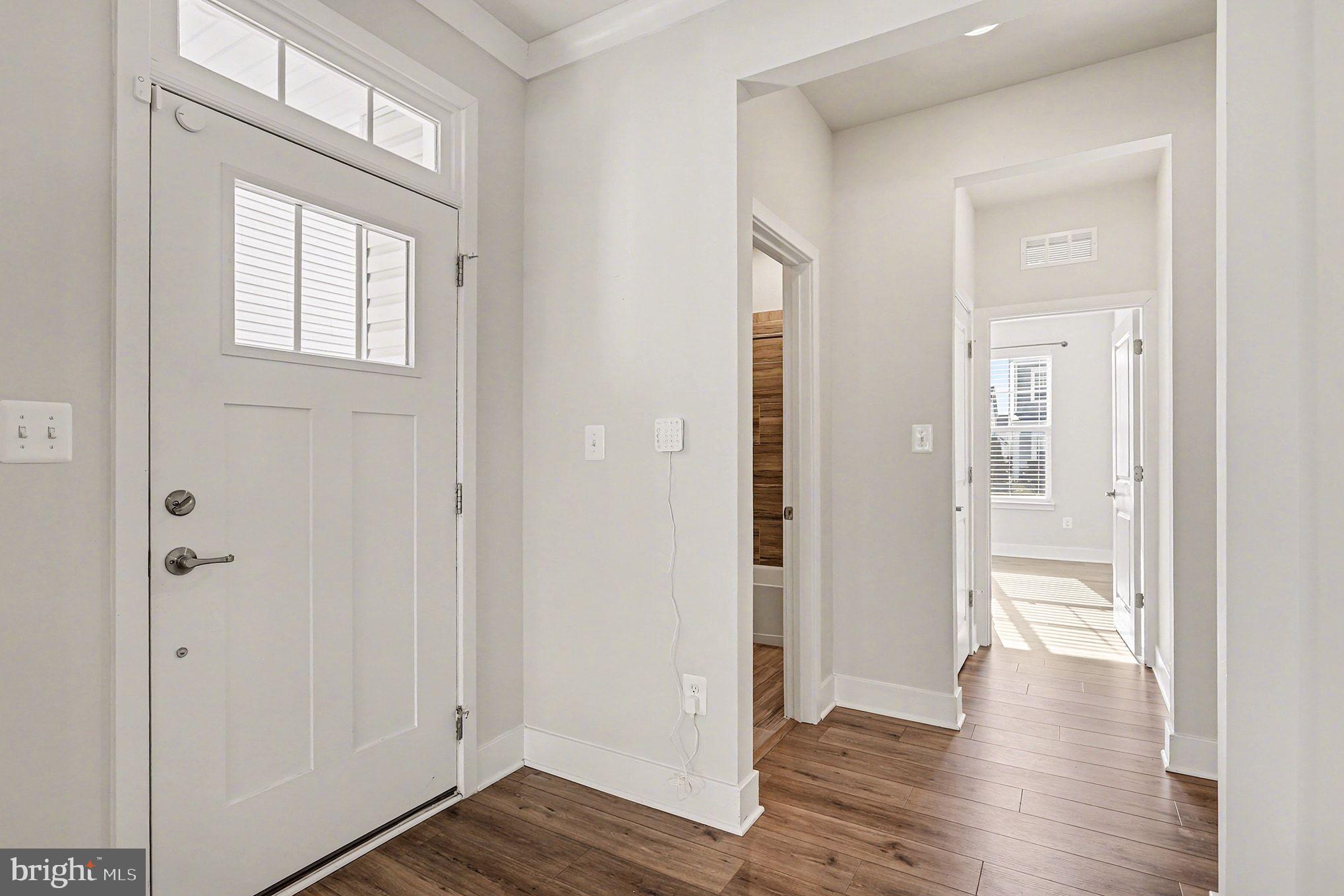 63 Rustic Wood Drive Gettysburg, PA 17325 - Photo 5 of 49 wooden floor with white walls