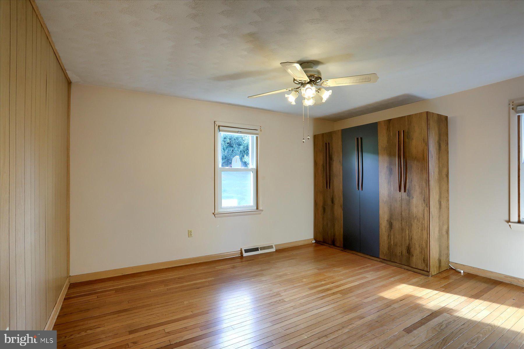 1080 Manor Road Windsor, PA 17366 - Photo 13 of 44 Primary Bedroom